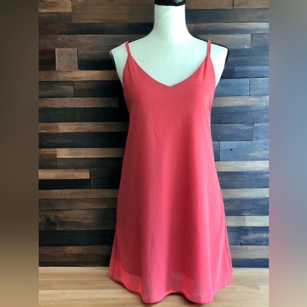 Lulu’s coral rayon summer dress
